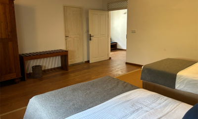 On The Rocks Fifth Bedroom with Twin Beds and Outdoor View | Unawatuna, Sri Lanka
