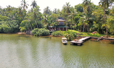 South Point Cottage River Front Dining Table | Koggala, Sri Lanka