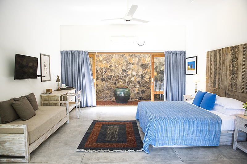 Villa Saffron Bedroom | Hikkaduwa, Sri Lanka