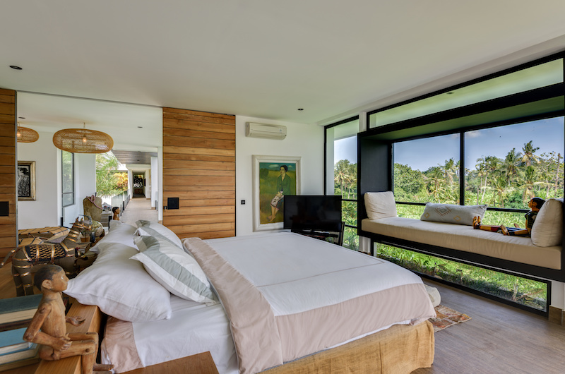Villa Hakuna Matata Bedroom with Seating | Canggu, Bali