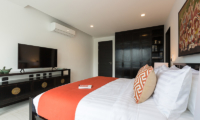 Villa Roong Arun Bedroom with TV | Chaweng, Koh Samui