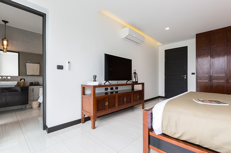 Villa Roong Arun Bedroom with Ensuite Bathroom | Chaweng, Koh Samui