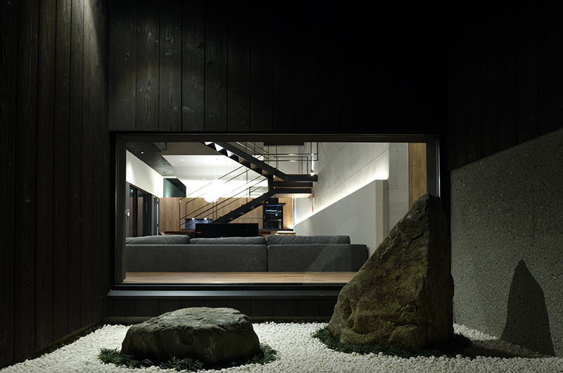 Nivia Stone Art | Hakuba, Nagano