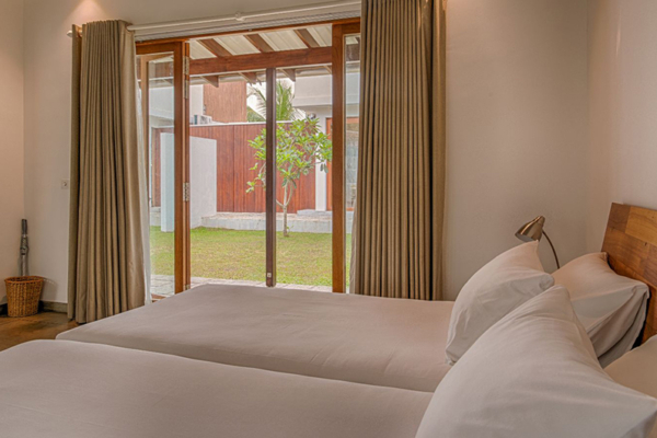 Ubuntu Beach Villas Guest Twin Bedroom | Mirissa, Sri Lanka