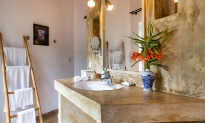 Why House Bathroom | Talpe, Sri Lanka