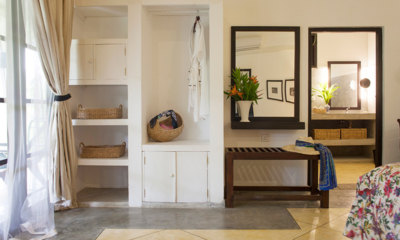 Why House Bedroom and Bathroom with Mirror | Talpe, Sri Lanka