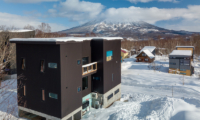 Off Piste Chalet Mountainside Setting | Hirafu, Niseko