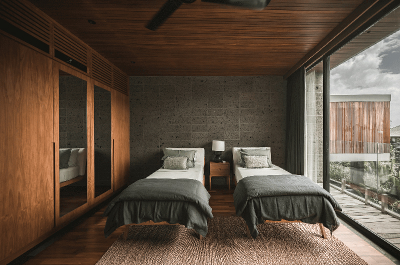 The River House Bedroom with Twin Beds | Pererenan, Bali