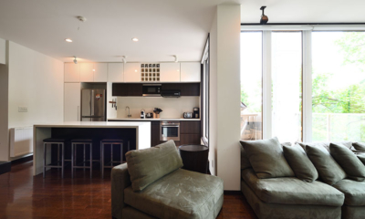 Big Valley Three Living and Kitchen Area | Hirafu, Niseko