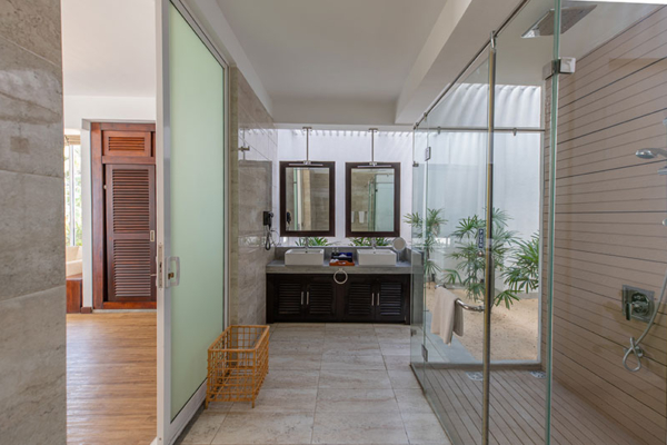 The Beach House Beach Suite His and Hers Bathroom | Mirissa, Sri Lanka