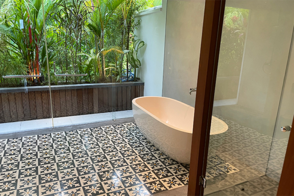 Villa Bogor Bathtub | Canggu, Bali Villa Bogor Bathtub | Canggu, Bali