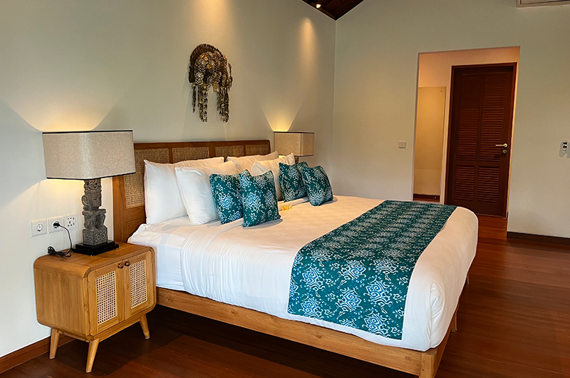 Villa Bogor Spacious Room with Side Lamps | Canggu, Bali