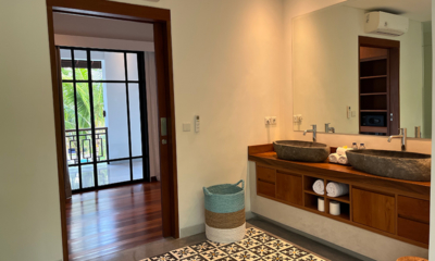 Villa Bogor Bathroom | Canggu, Bali