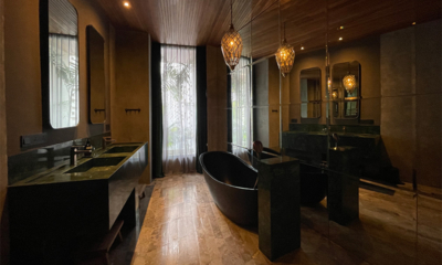 The Turiya His and Hers Bathroom with Bathtub | Canggu, Bali
