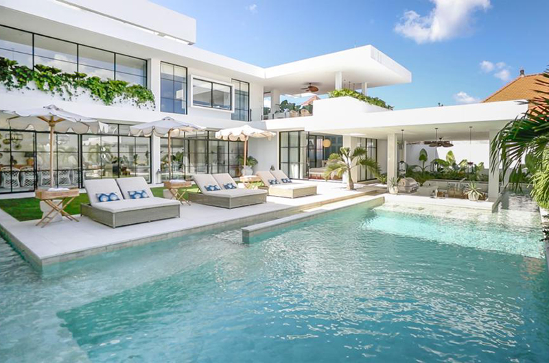 Umbala The House Pool Side Loungers | Umalas, Bali