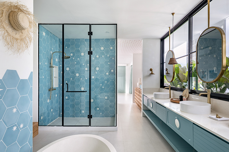 Umbala The House His and Hers Bathroom with Shower | Umalas, Bali