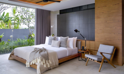 Villa Babadan Bedroom with Seating Area | Canggu, Bali
