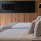 Villa Babadan Twin Bedroom with TV and Side Lamps | Canggu, Bali