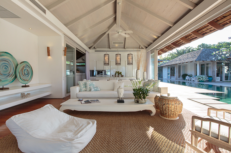 Mia Beach Pool Side Living Area | Chaweng, Koh Samui