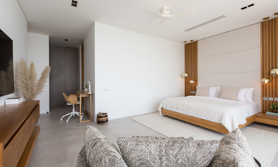 Villa Amylia Room with Hanging Lamps and TV | Chaweng, Koh Samui