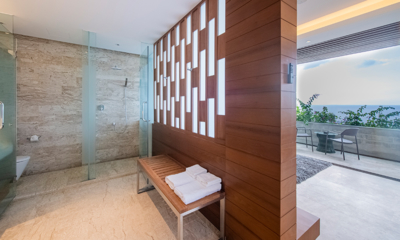 Maya Anda Villa En-Suite His and Hers Bathroom with View | Surin, Phuket