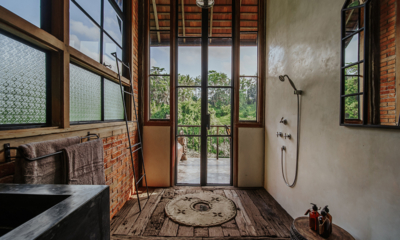 Bedulu Cliffside Bathroom with Shower | Ubud, Bali