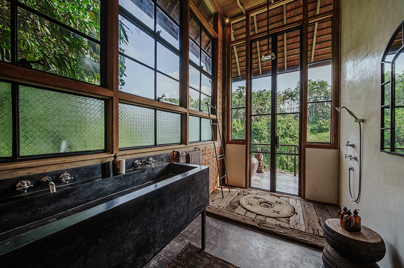 Bedulu Cliffside En-Suite Bathroom | Ubud, Bali