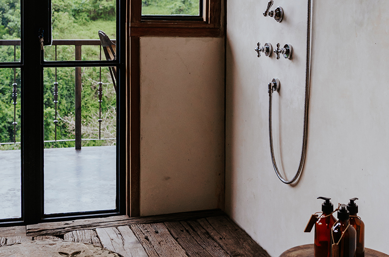 Bedulu Cliffside Bathroom | Ubud, Bali
