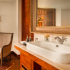 Ishq Colombo Bathroom with Mirror | Chaweng, Koh Samui