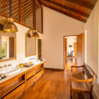 Ishq Colombo En-Suite Bathroom with Mirrors | Chaweng, Koh Samui