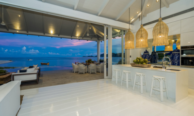 Mia Ocean Kitchen at Night with Sea View | Chaweng, Koh Samui