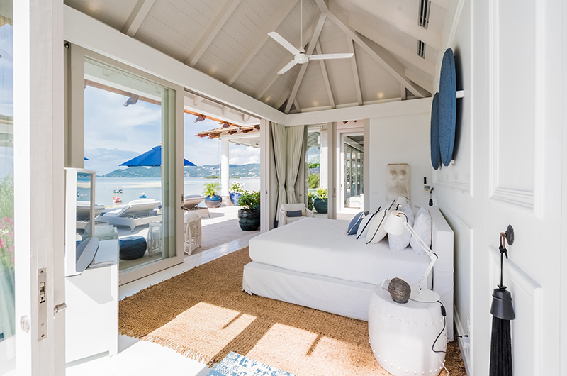Mia Ocean Spacious Master Bedroom with Sea View | Chaweng, Koh Samui