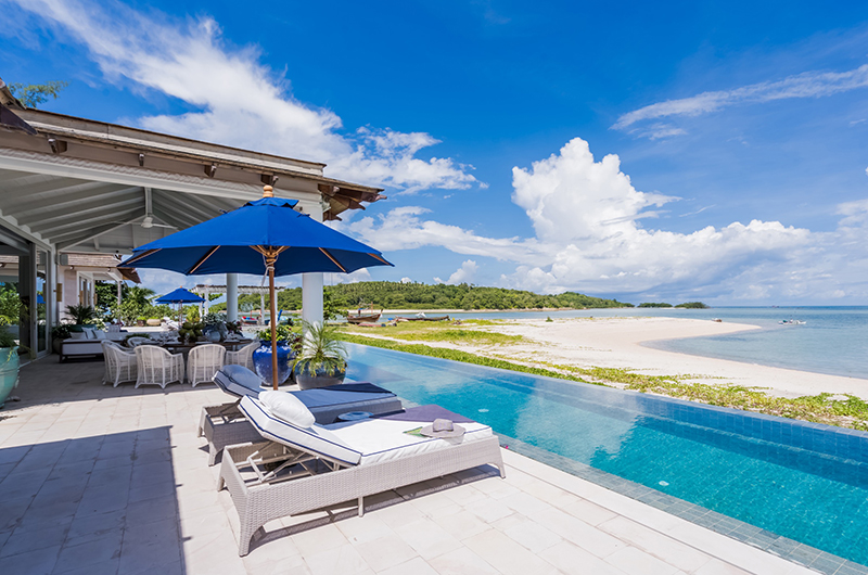 Mia Ocean Pool Side Loungers with Sea View | Chaweng, Koh Samui