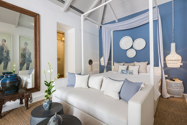 Mia Palm Bedroom with Hanging Lamps | Chaweng, Koh Samui