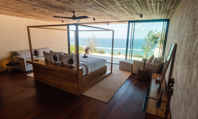 Villa Solah Bedroom with Wooden Floor and Sea View | Selong Belanak, Lombok