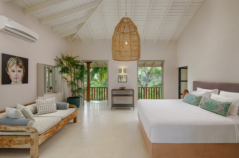 Villa Mine Spacious Bedroom and Balcony with View | Talpe, Sri Lanka