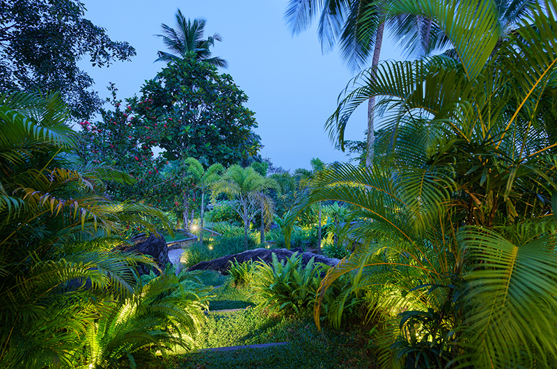 Villa Mine Gardens at Night | Talpe, Sri Lanka