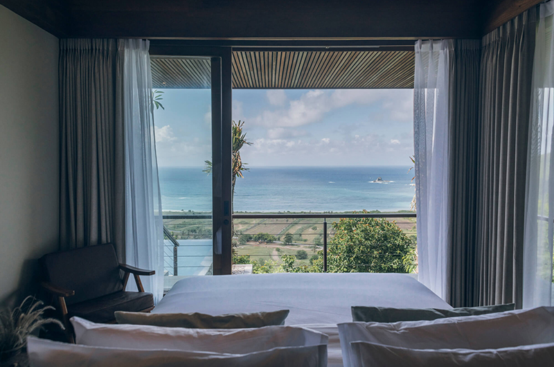 Tampah Hills Villa Keluarga Bedroom with Ocean View | Selong Belanak, Lombok