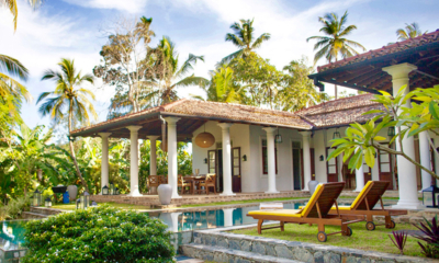 Kumbura Villa Pool Side Loungers | Galle, Sri Lanka