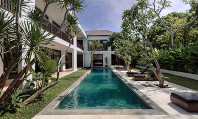 Villa Amara Pradi Pool Side | Seminyak, Bali