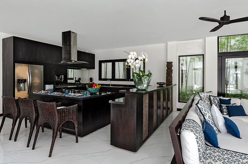 Villa Ayana Manis Kitchen and Breakfast Bar | Kerobokan, Bali