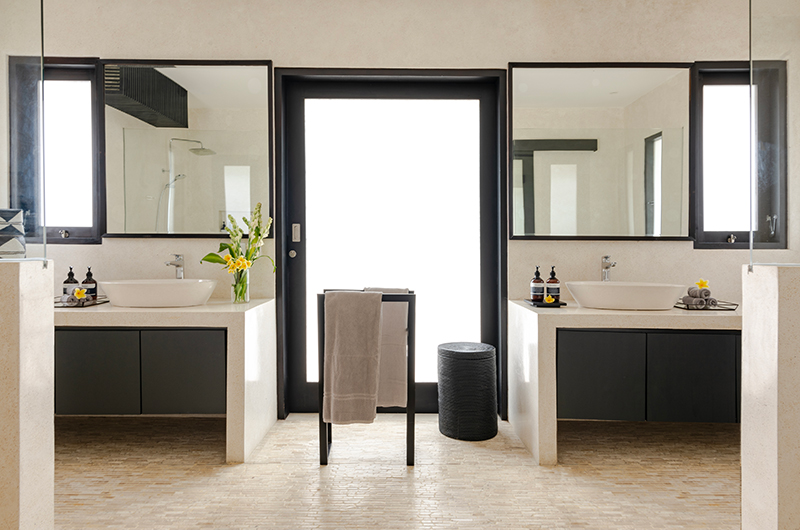 Villa Ayana Manis Bathroom One | Kerobokan, Bali