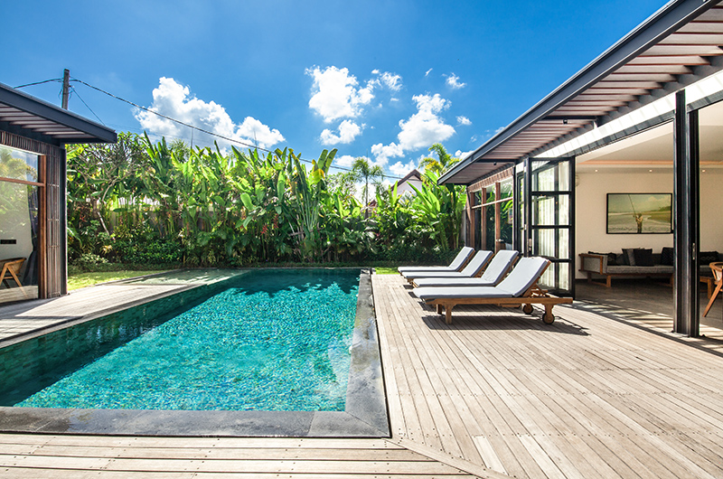 Villa Boddisatva Pool Side Loungers | Pererenan, Bali