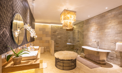 Villa Kimaya En-Suite His and Hers Bathroom with Hanging Light | Canggu, Bali