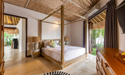 Villa Naya Bedroom with Four Poster Bed | Canggu, Bali