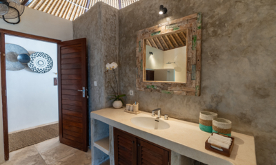 Villa Naya Bathroom with Mirror | Canggu, Bali