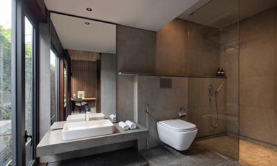 Villa Tana Takah Bathroom with Shower | Pererenan, Bali