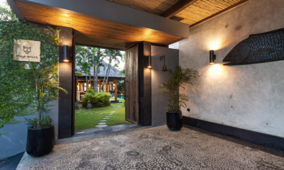 Villa Wolfe Entrance | Seminyak, Bali