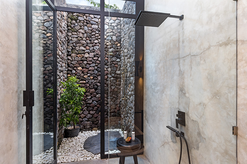 Villa Wolfe Bathroom Two with Shower | Seminyak, Bali