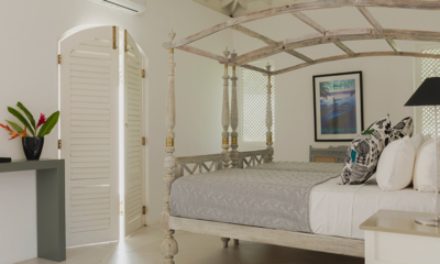 IF Villa Bedroom Three with Four Poster Bed | Talpe, Sri Lanka
